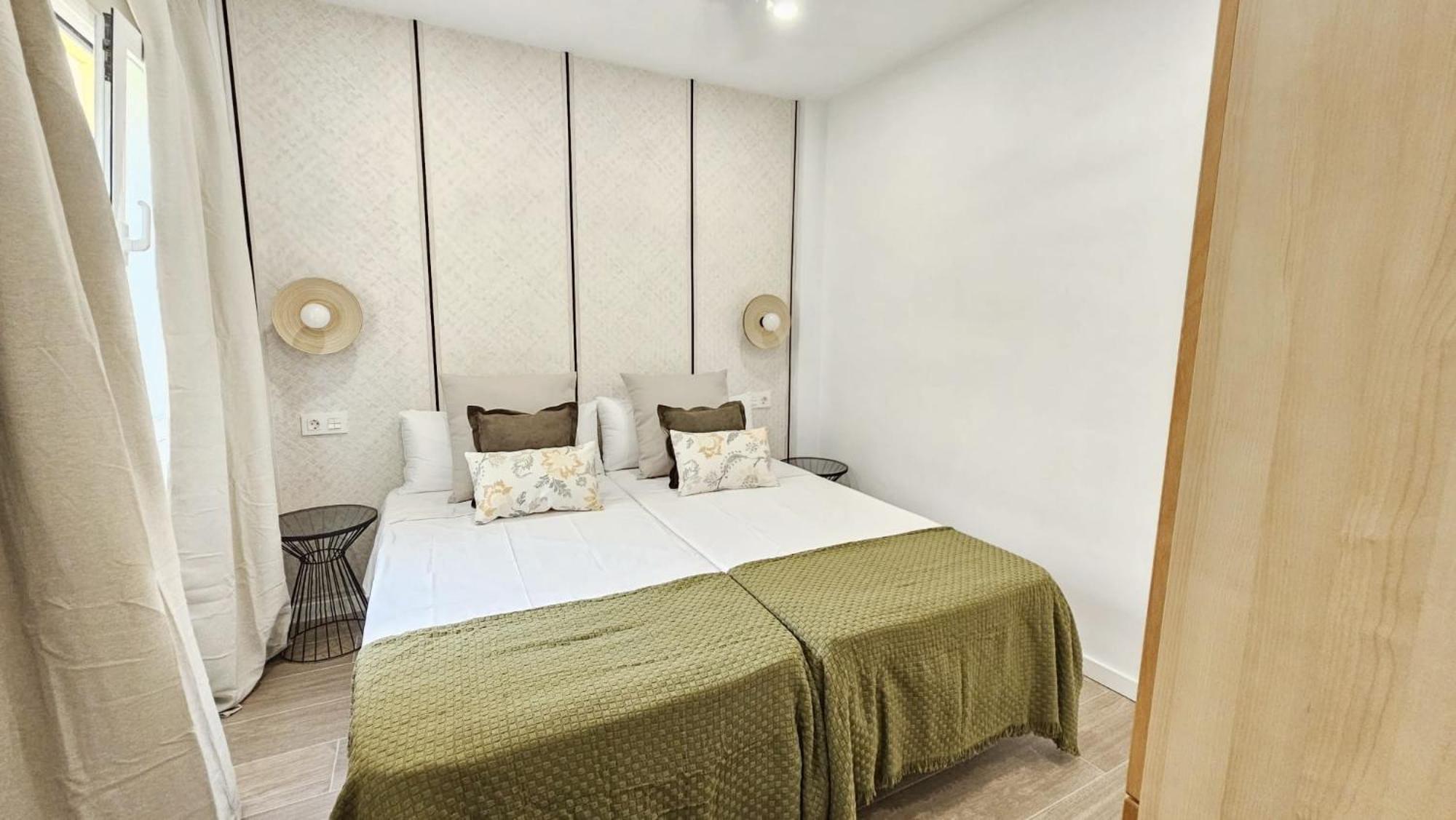 Brand New Center Apartament
